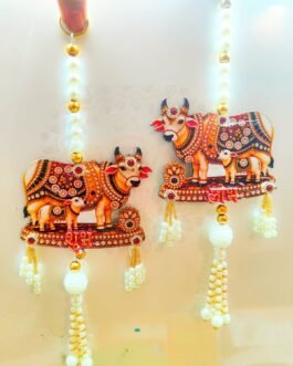 Cow & Calf Shubh Labh Hanging – Auspicious Kamdhenu Door Hanging for Diwali (10 Inch, 1 Pair)
